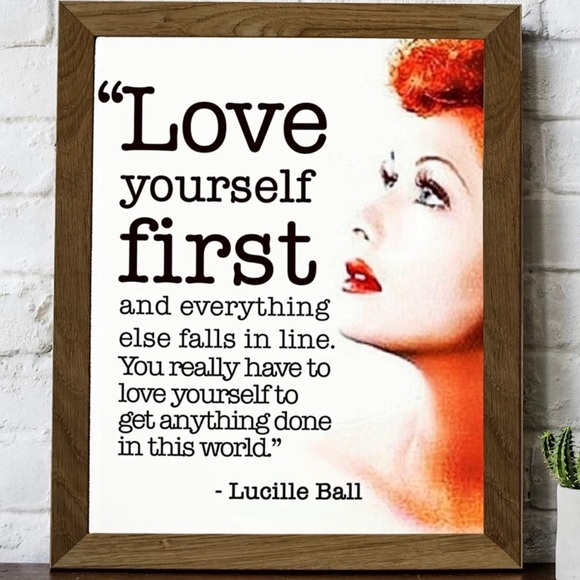 Meet your Posher, Sudie Poshlive - Picture 5 of 15